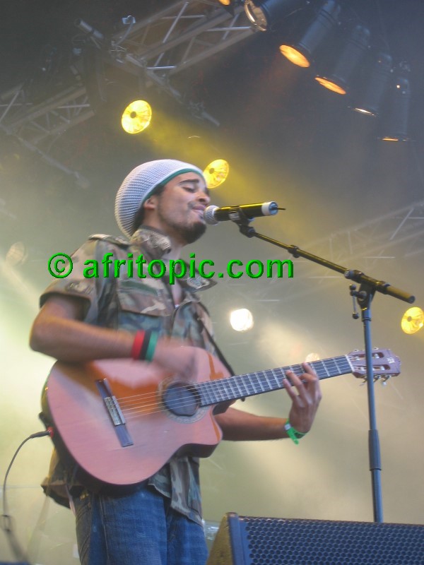 ../Images/Summerjam2005_2 016.jpg